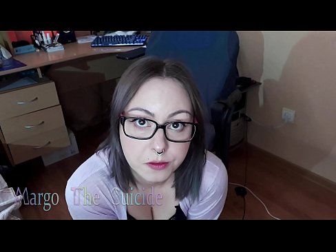 ❤️ Gadis Seksi Berkaca Mata Menghisap Dildo Dalam-dalam pada Kamera ❤❌ Lucah cantik pada kami