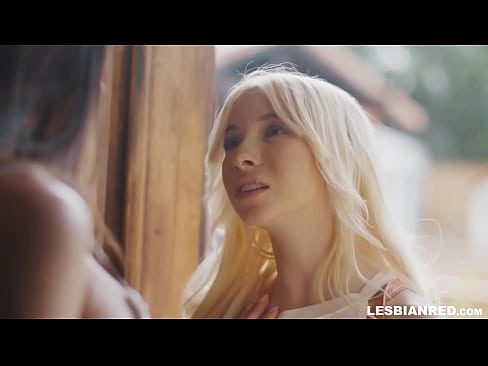 ❤️ Gadis pulang ke rumah beberapa bulan kemudian dan akhirnya memakan kemaluan ibu tirinya ❤❌ Lucah cantik pada kami